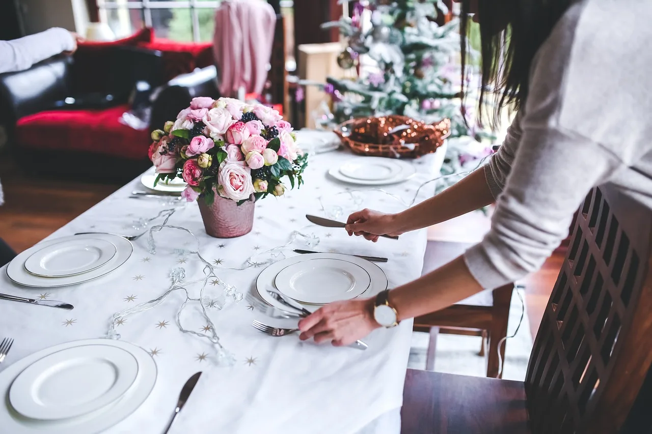 table setting, table, preparing, nature, set, flower wallpaper, christmas, holidays, woman, girl, flowers, dishes, set table, interior, decoration, dinner, meal, flower background, beautiful flowers, xmas. What to put in a corporate event planning business package